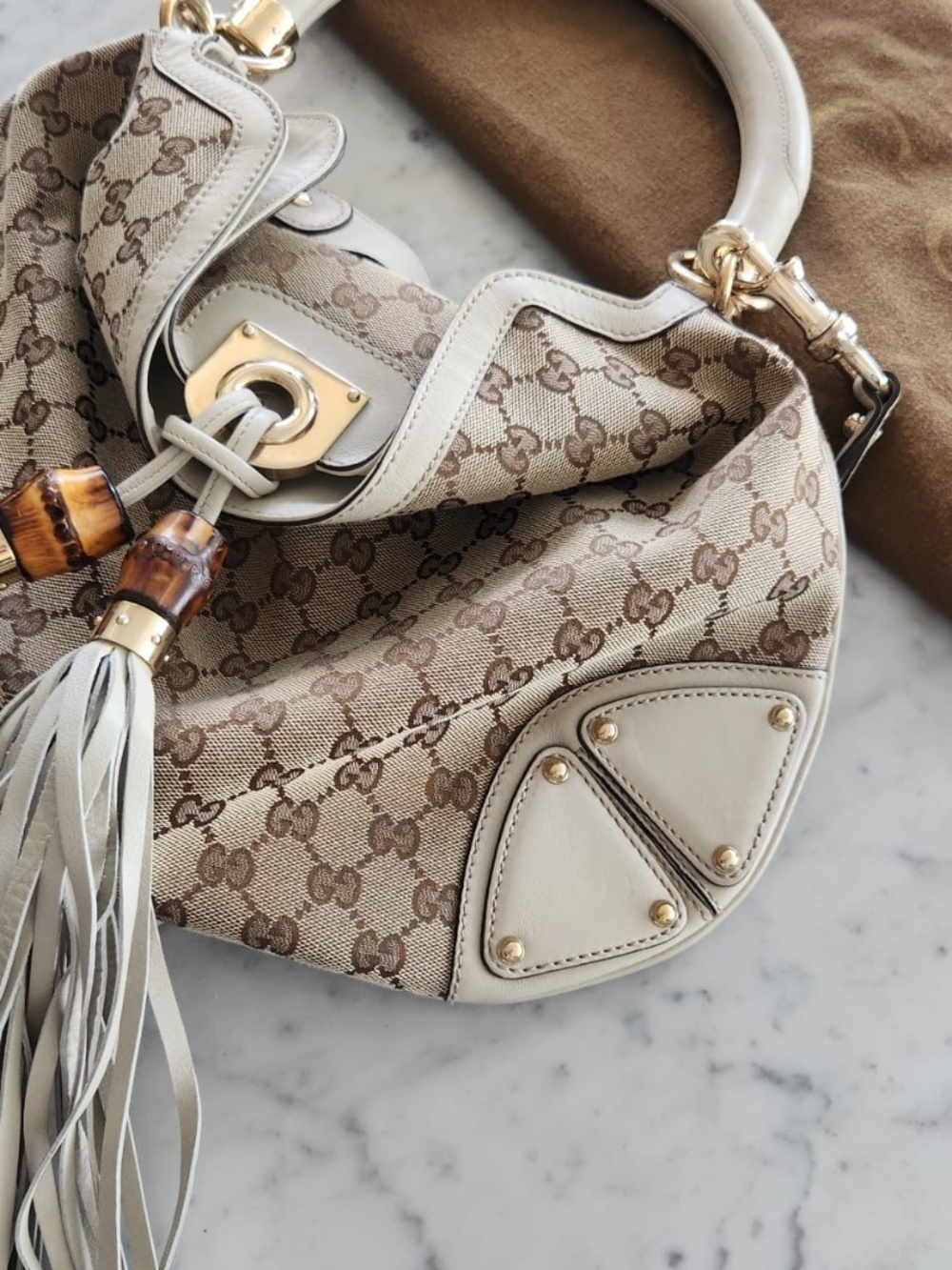 Gucci beige monogram Indy bag - Picture 2 of 12